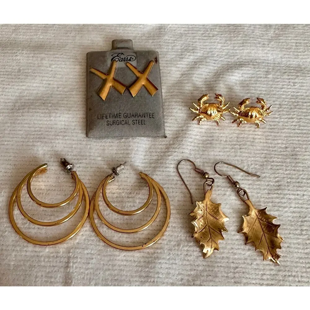 Vintage Earring Lot Gold Tone Coastal Leaf Hoop 80s 90s Jewelry Bundle